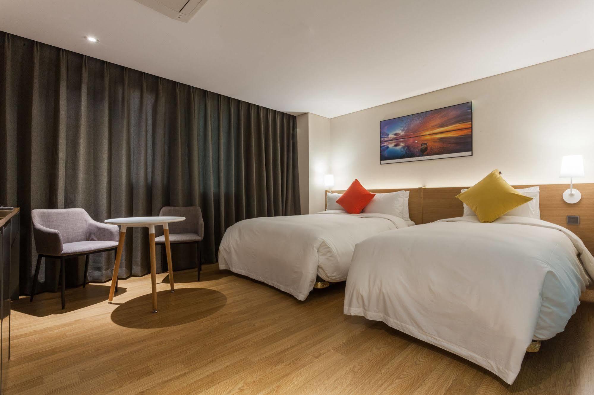 Innostay 3*