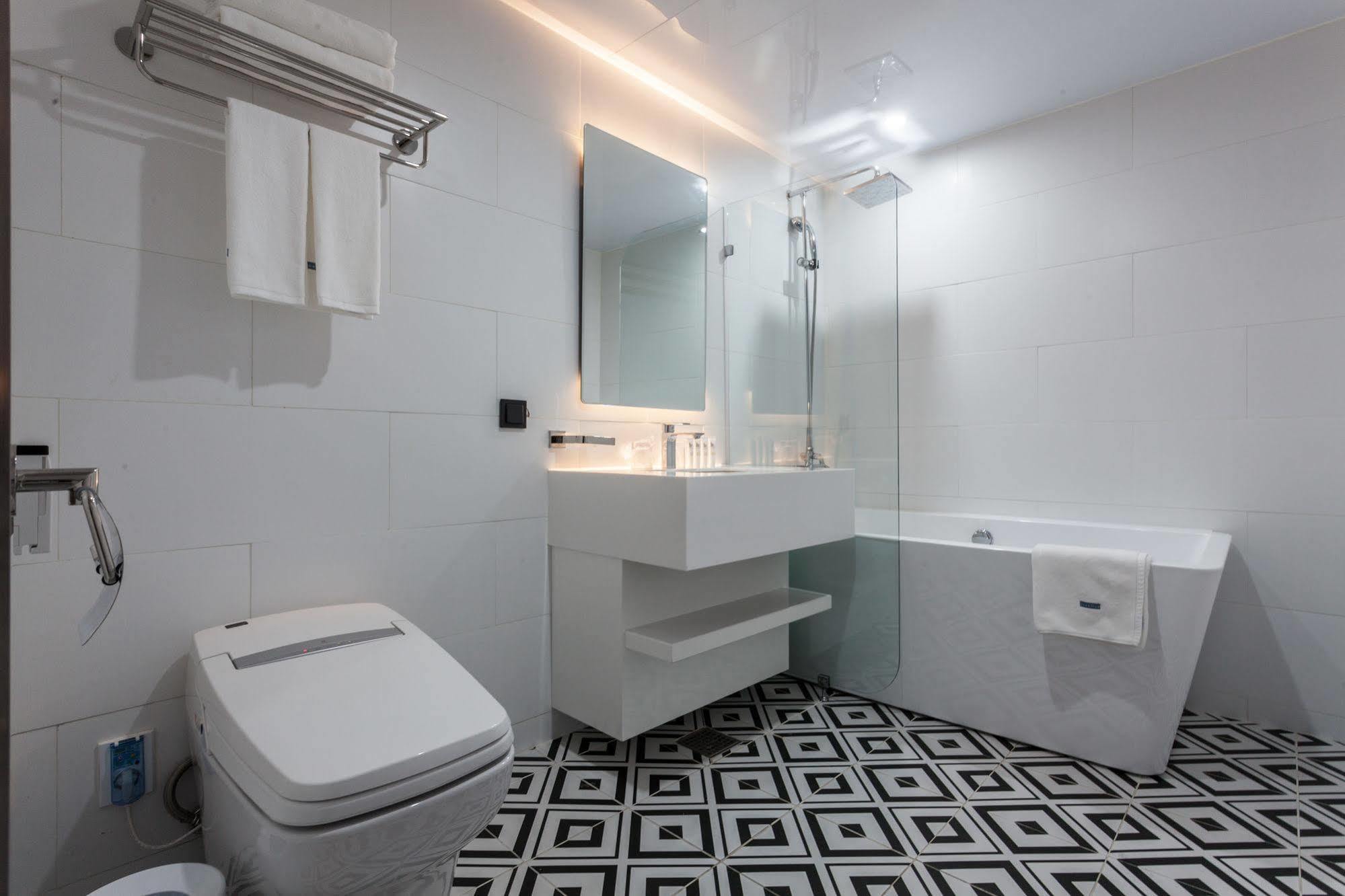 Hotel Innostay 3*