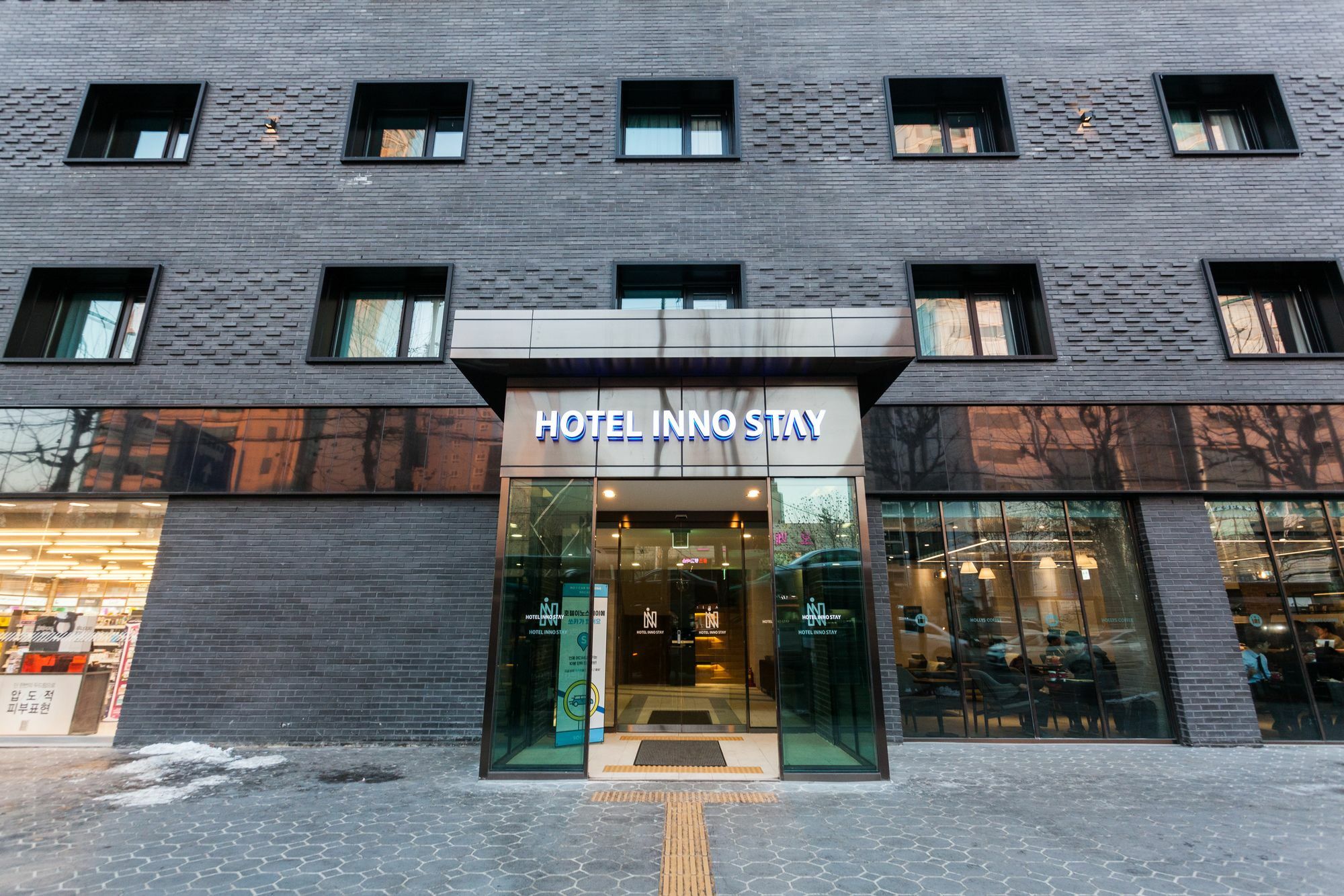 Innostay Hotel 3*